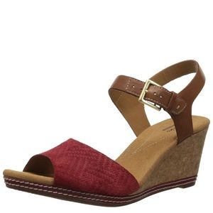 Clarks Helio Jet Wedge Sandal Red/Tan Sz 10